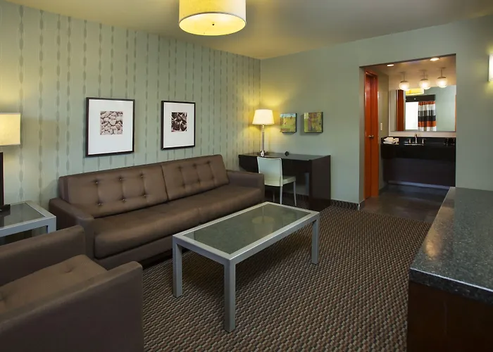 Parkview 3*