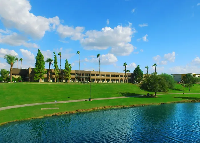 Parkview 3*